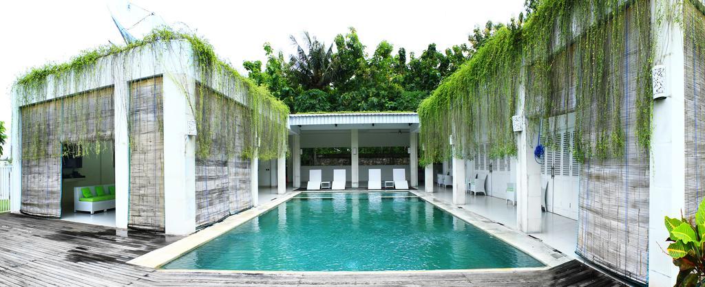 Villa Putih Lovina Luaran gambar